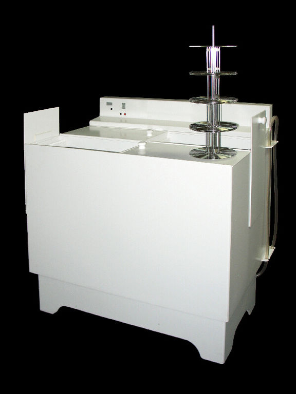 Установка для обработки пленки и листовых рентгенограмм УФРН--45-1-8К-4