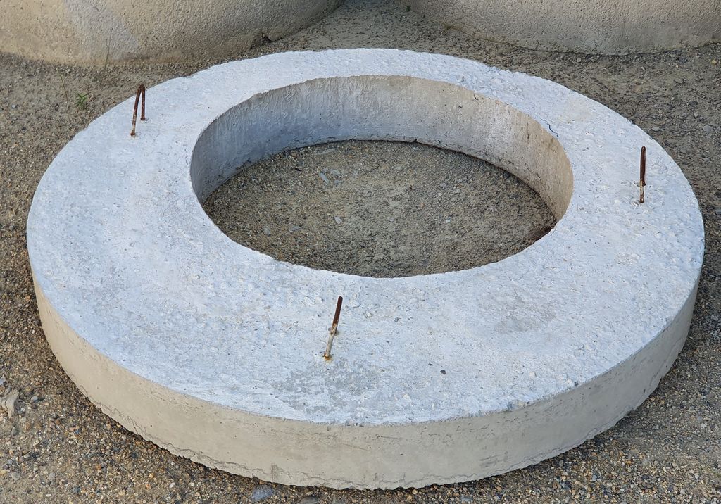Крышка для септика из бетонных колец 1м
