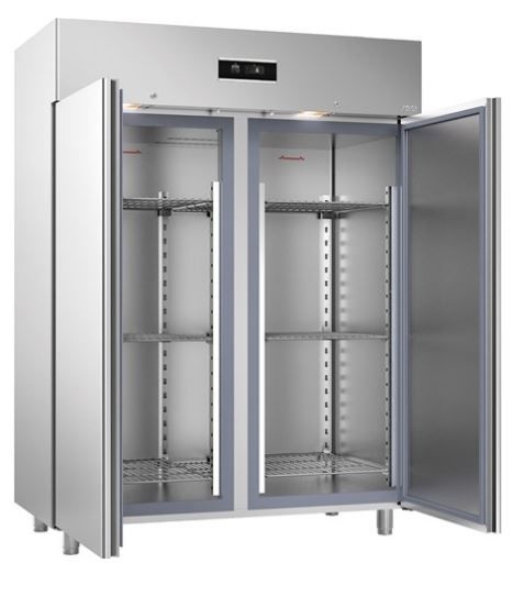 Шкаф холодильный Sagi Fd15T