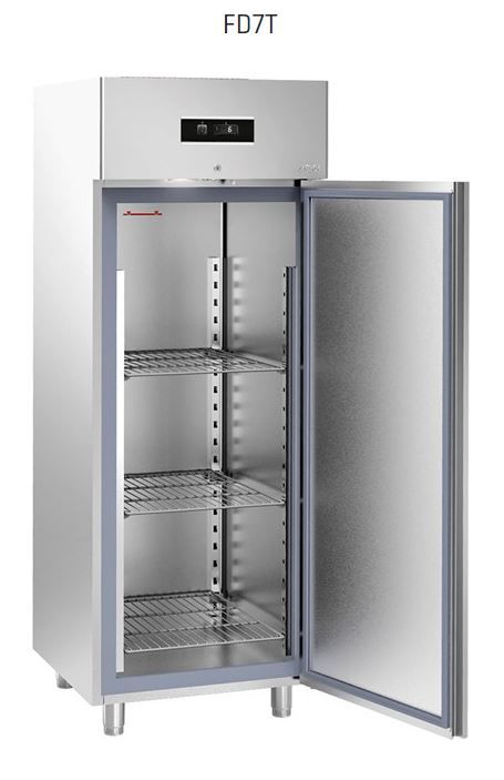 Шкаф холодильный Sagi Fd7T