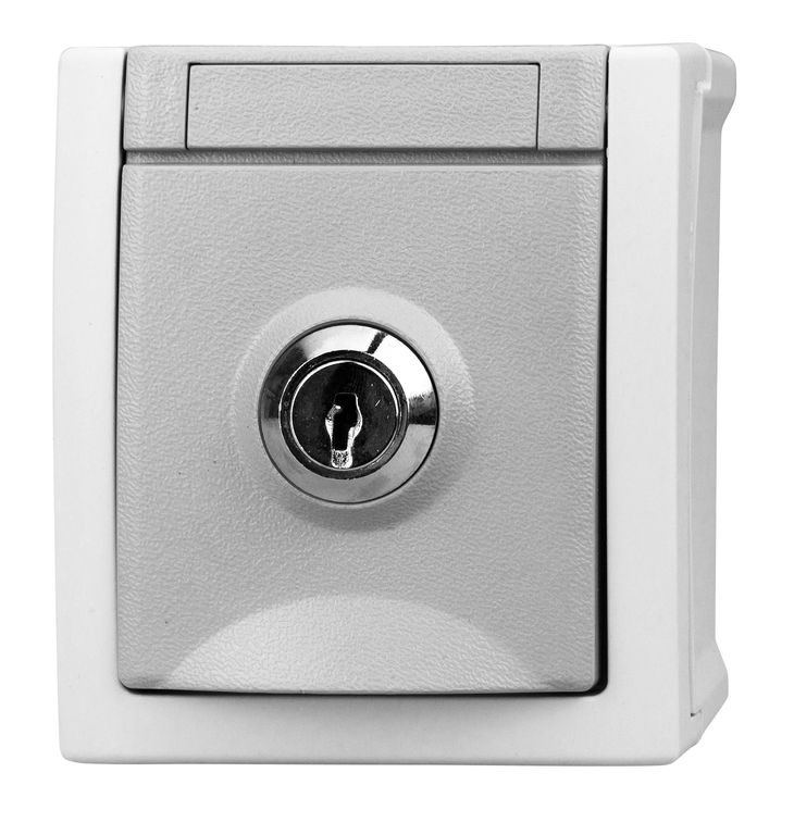 5ub4705 delta flaeche ip44 schuko socket outlet w. incr. touch protection w. lock simultaneous locki 391113