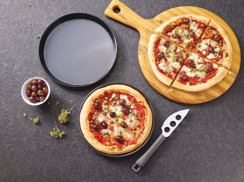 Форма для выпечки пиццы диаметром 24 см Paderno 1174024