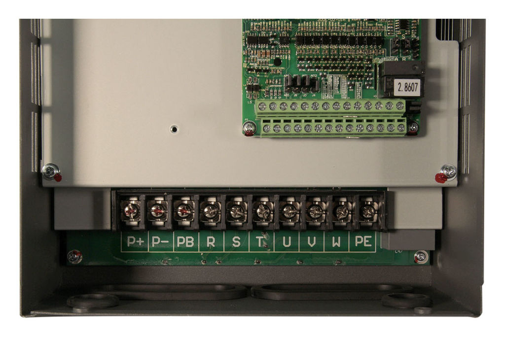 Частотный преобразователь ESQ-760-4T0300G/0370P-BU (30/37 кВт 380 В)