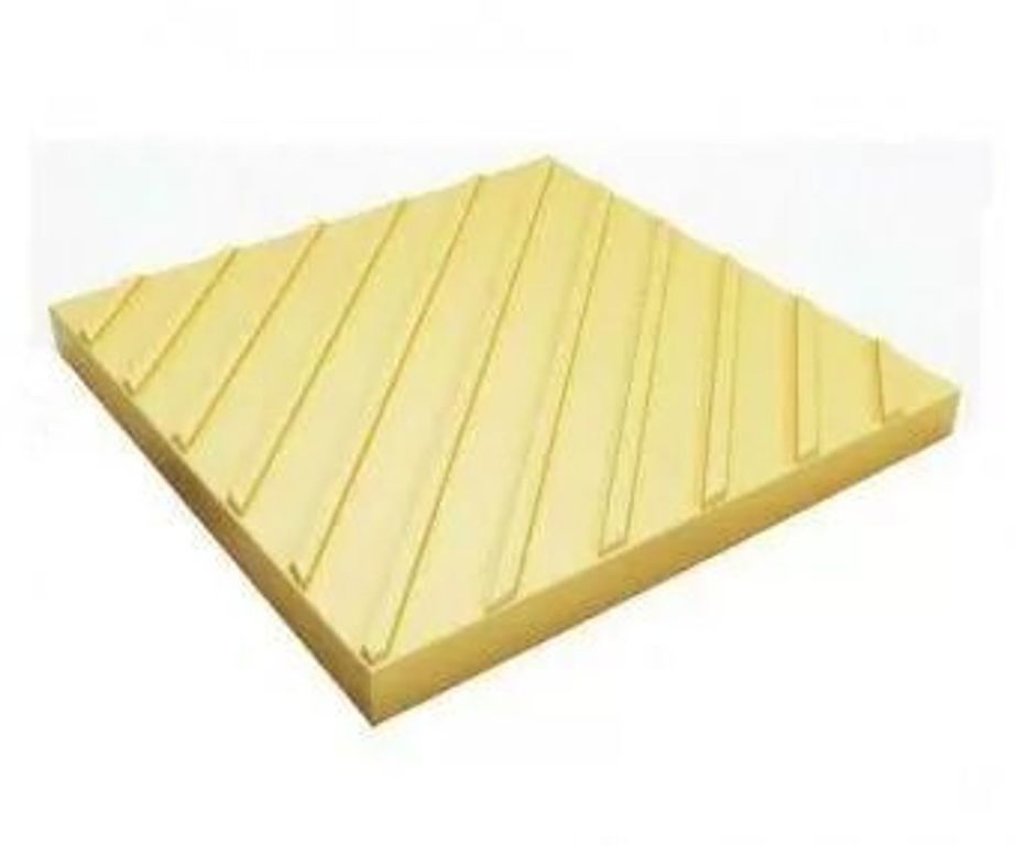 Тактильная тротуарная плитка 300х300х50 мм с диагональными рифами (желтая)