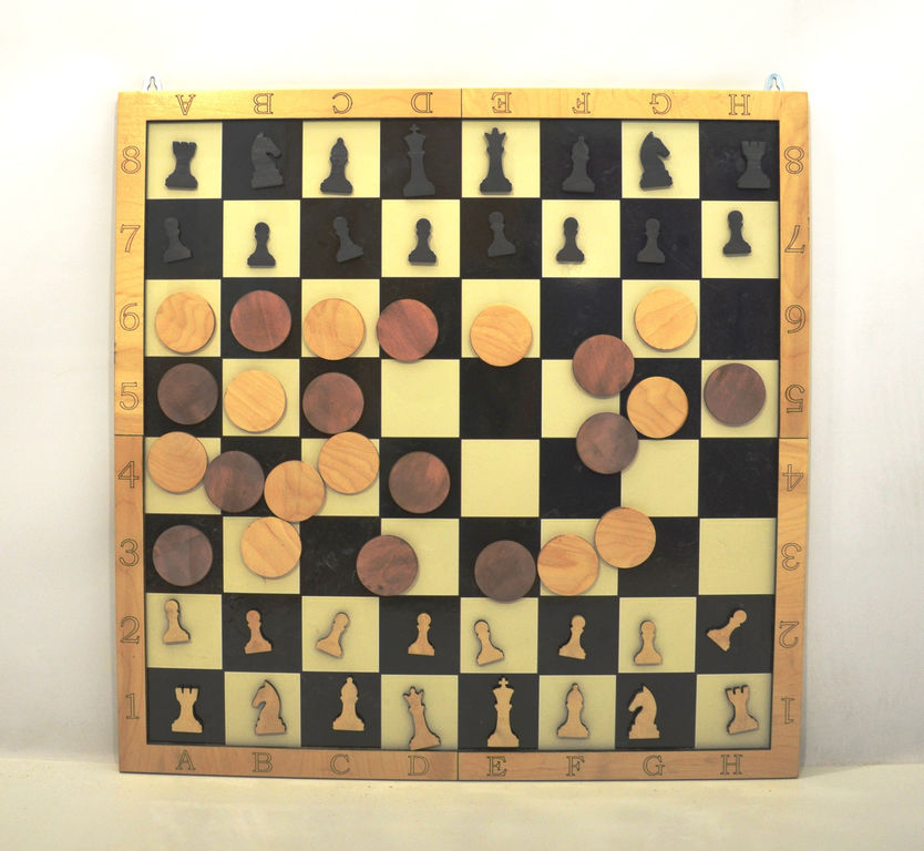 Настенная игра "Магнитные шахматы и шашки"